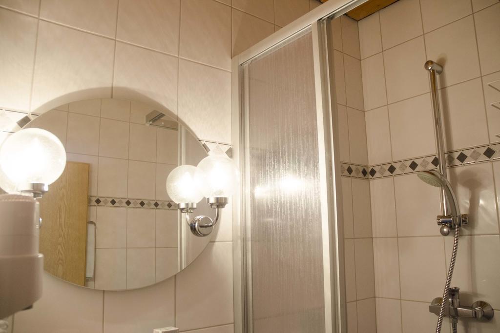 Hotel Zum Wikinger Neßmersiel Exteriér fotografie
