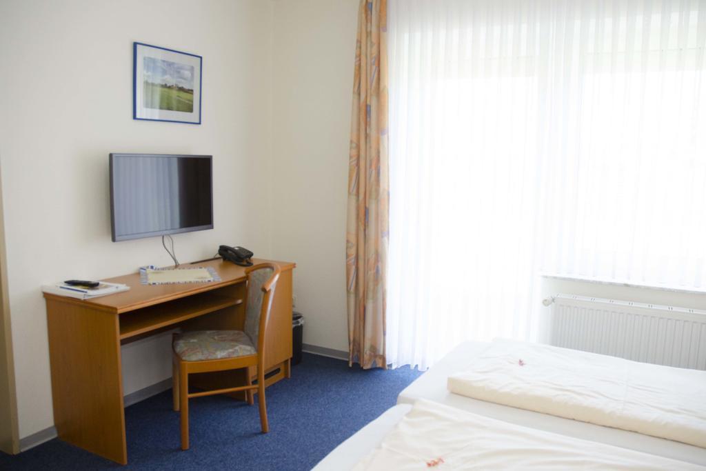 Hotel Zum Wikinger Neßmersiel Exteriér fotografie